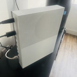 Xbox One S 1TB 