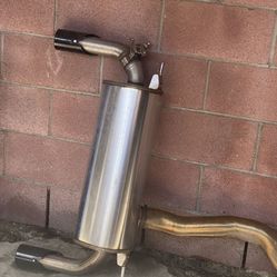 Muffler 