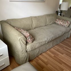 Sleeper Sofa - Queen Size 