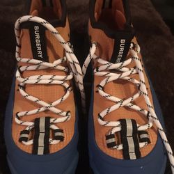 Burberry Size 1