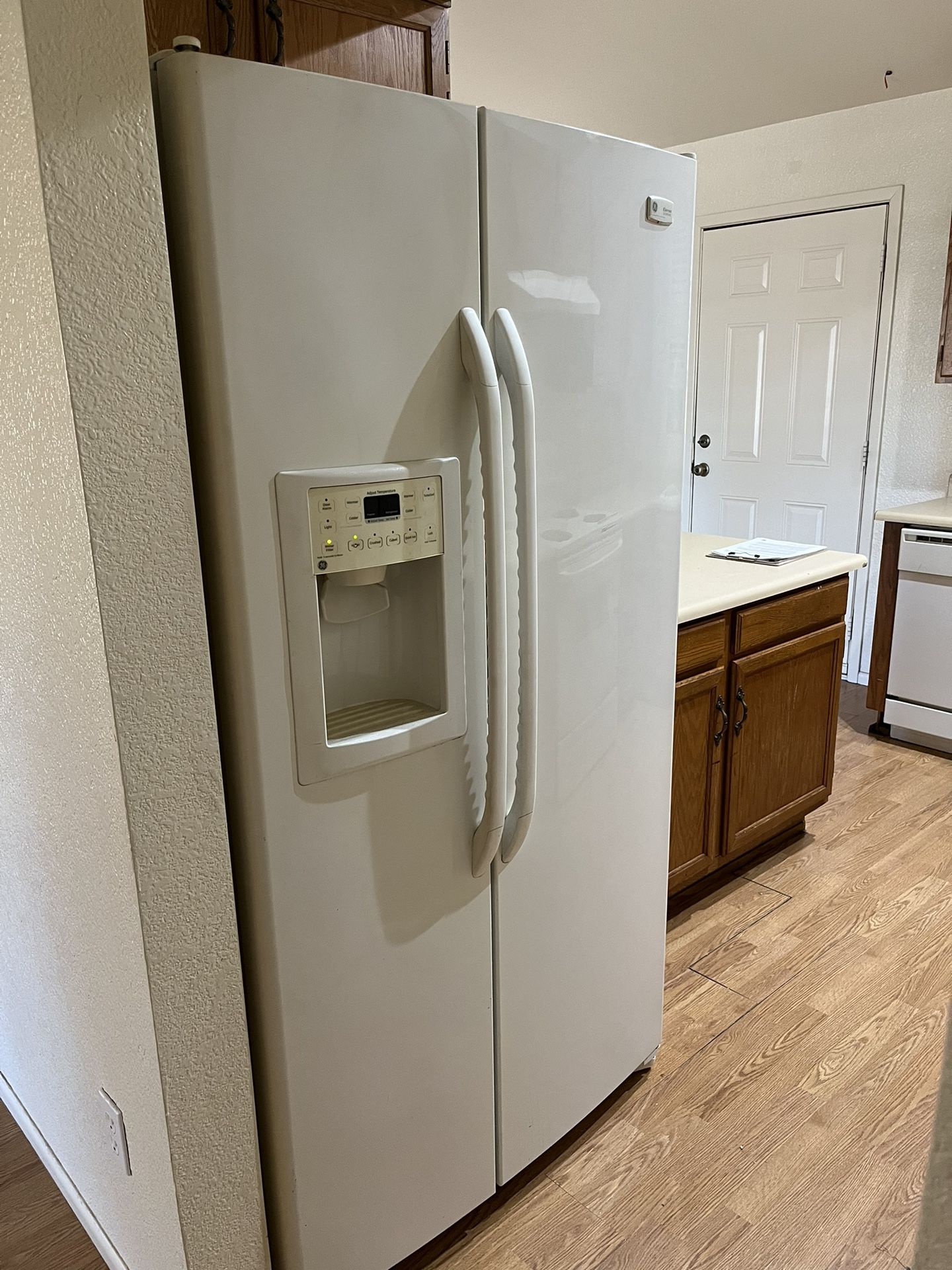 Refrigerator Stove Dishwasher