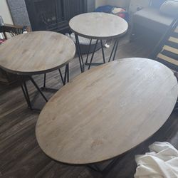 Coffee And Side Tables