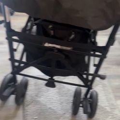 stroller 