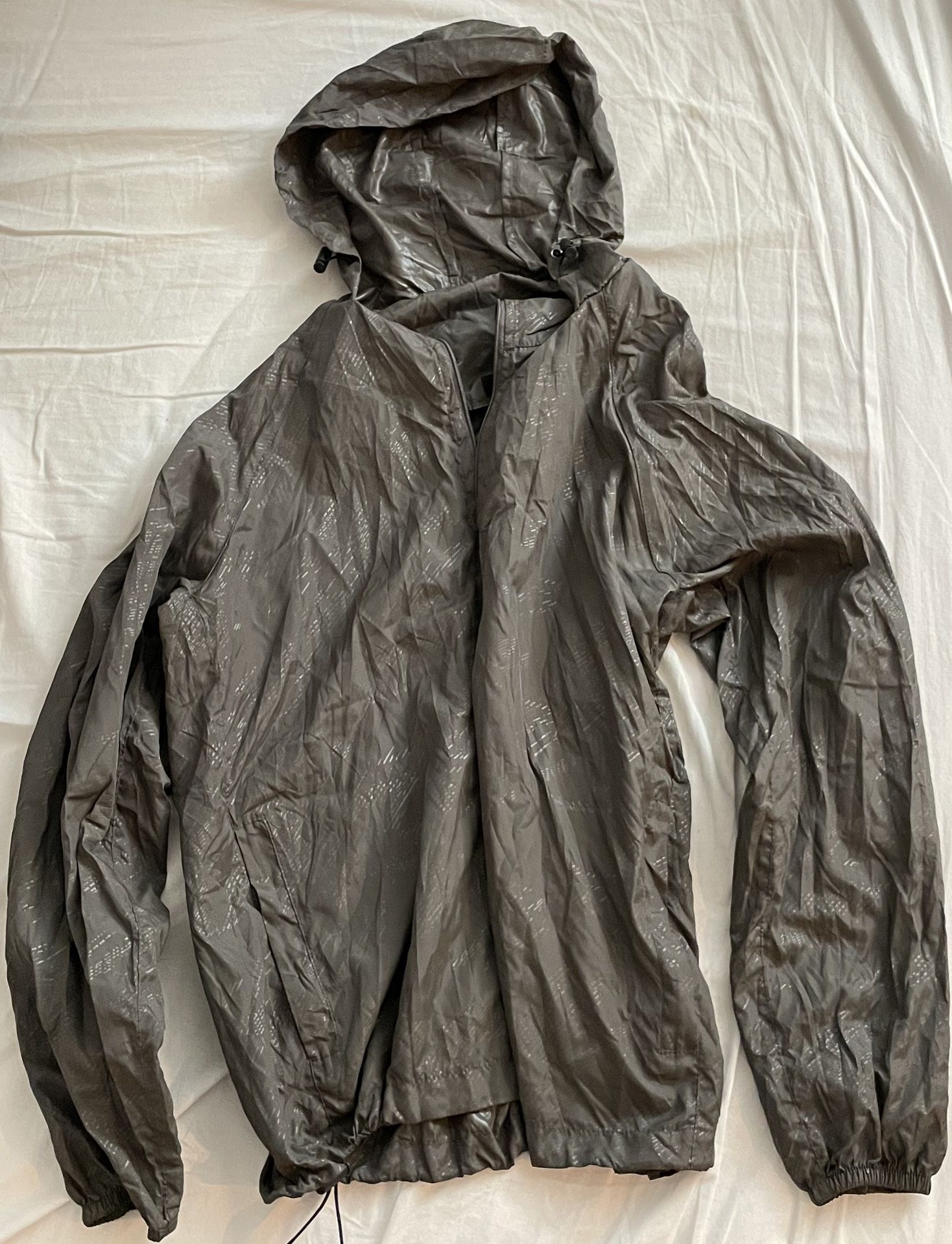 New / Never Worn lightweight waterproof jacket 
