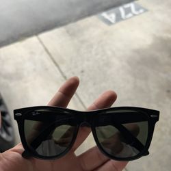 Raybans Wayfarers