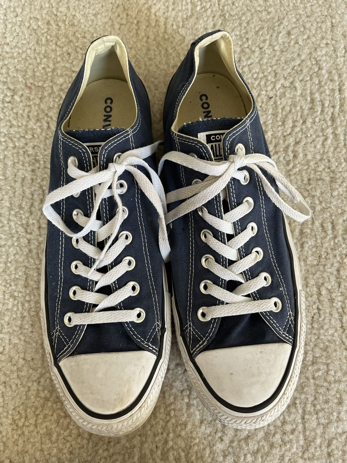 Men’s size 11.5 or women’s 13.5 Converse All Star shoes 