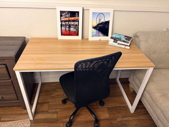Desk for sale with metal legs in great condition 24x48 top 28 high