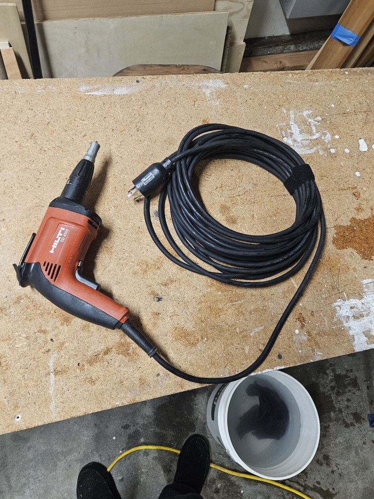 Hilti 4500 Drywall Screwgun 50' Cord 