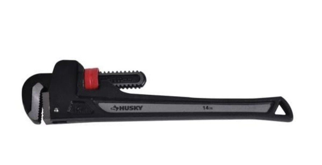 Husky 14 in. Improved Pipe Wrench
