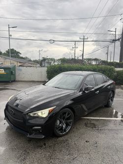 2015 Infiniti Q50
