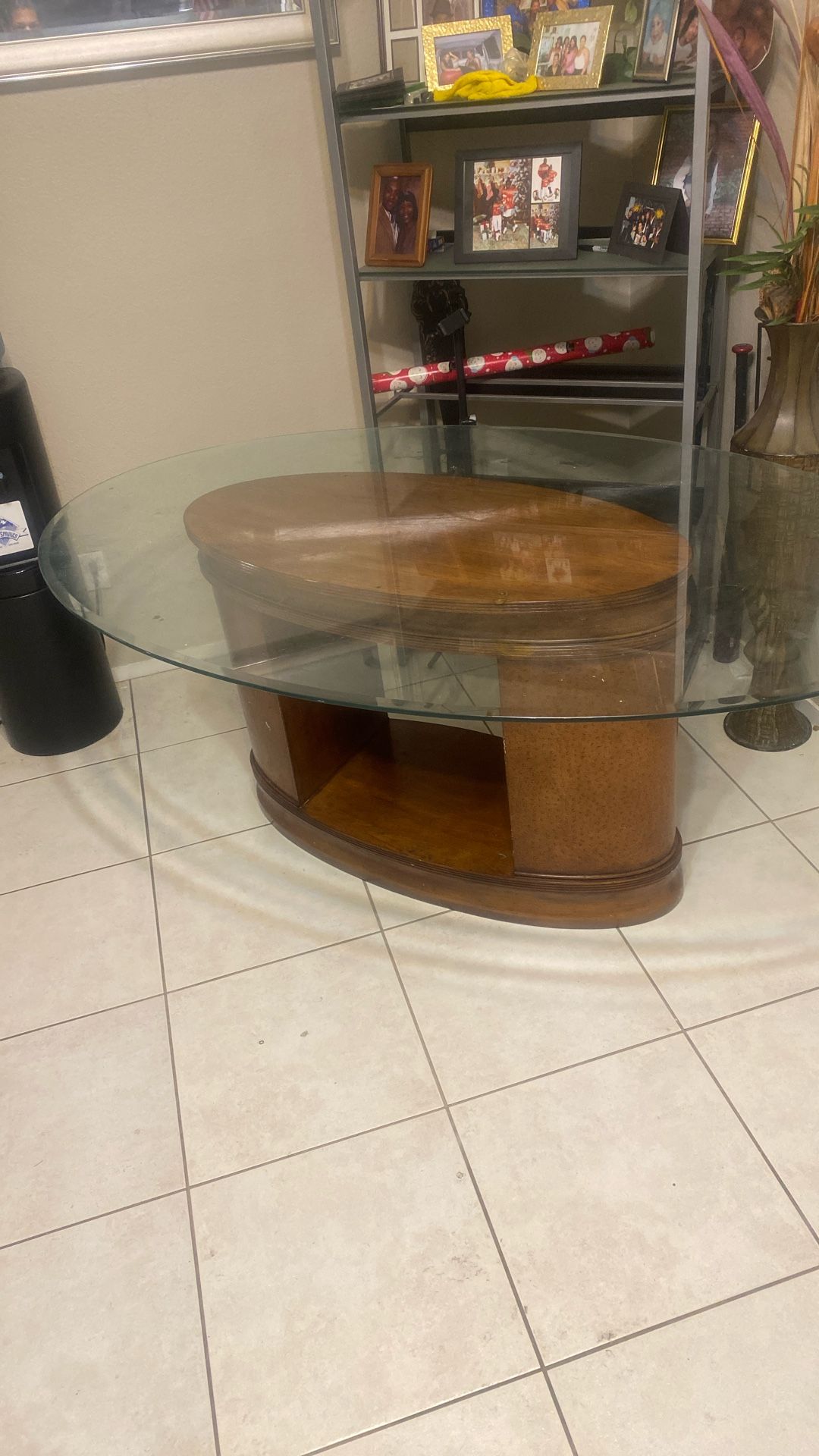 Table in I guess ostrich cabinet the table is also ostrich