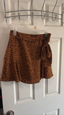 Cheetah print skort size L