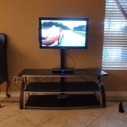 Entertainment Center With TV And DVD Combo $150