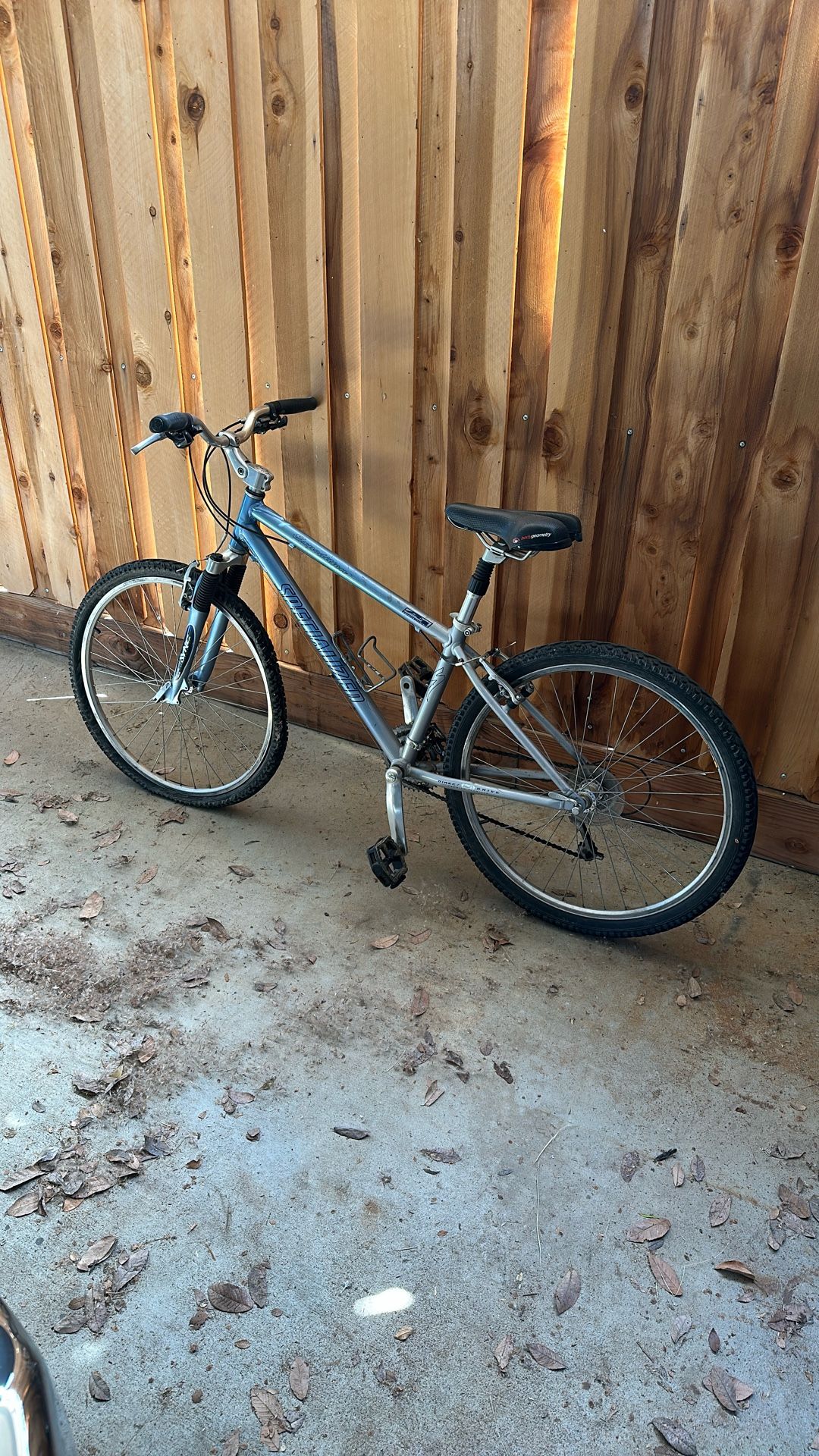 Specialized Expedition - Aluminum Frame Women’s S/M Bike