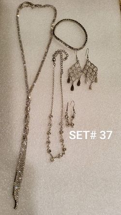 Pretty Sets Jewellary. Click Pic Twice To See SET #REDUCED REDUCED HECK DESCRIPTION