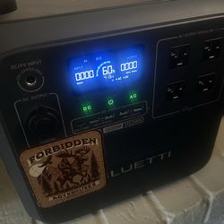 Bluetti Ac180 & Bluetti 100 watt solar panel