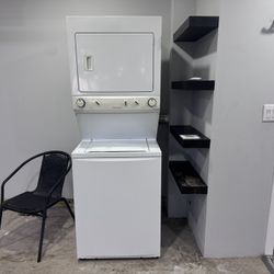 MUST GO!! FRIGIDAIRE WASHER / DRYER