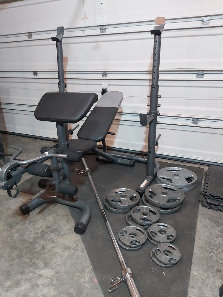 Home Gym  / Weights, Barbell 300lb, Squat Rack, Bench And Free Floor Mats