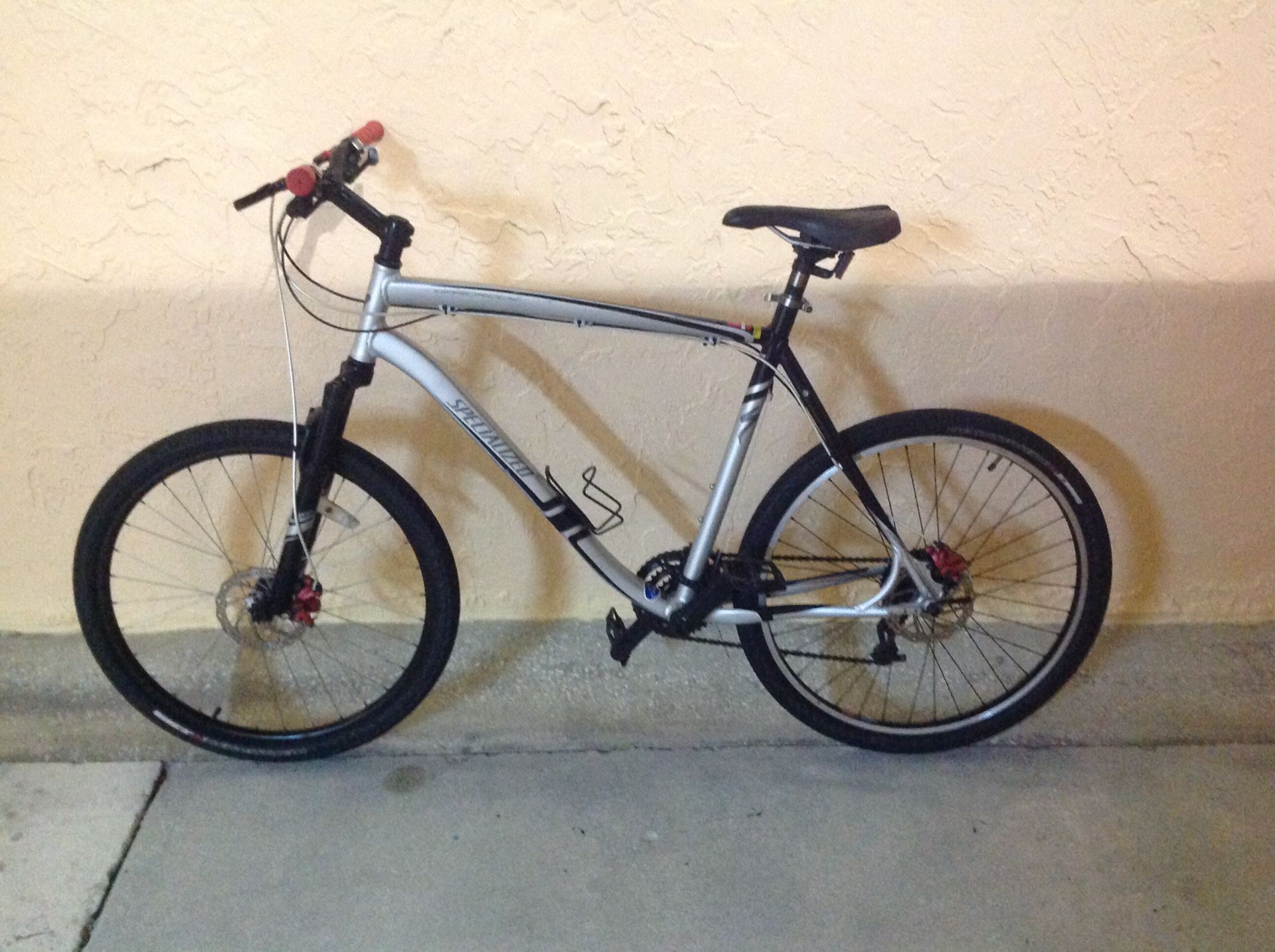 BICYCLE SPECIALIZED 21 SPEED EXCELLENT CONDITION