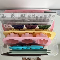 🍰 Set of 7 Assorted Silicone Molds 