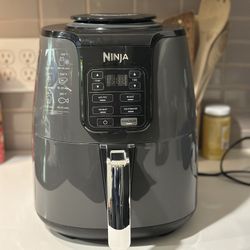 Ninja Air Fryer - Model: Air Fryer AFIO SERIES U7 LISTED E197998 120 V-60 Hz 1550W