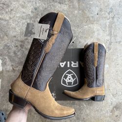 Women’s Cowgirl  Ariat boots Size 6w Women & 11w Women’s HOUSTON RODEO