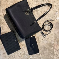 Set Of 3 Michael kors