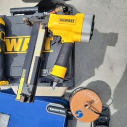Dewalt/ Hilti