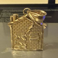 10K Solid Gold Pendant