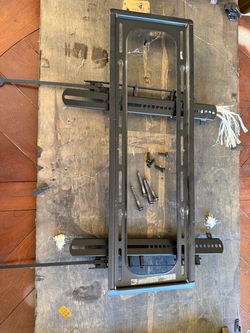 TV Wall Mount Bracket