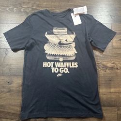 Nike T-shirt Hot Waffles To Go Black Retro Waffle Shoe Men's XXL