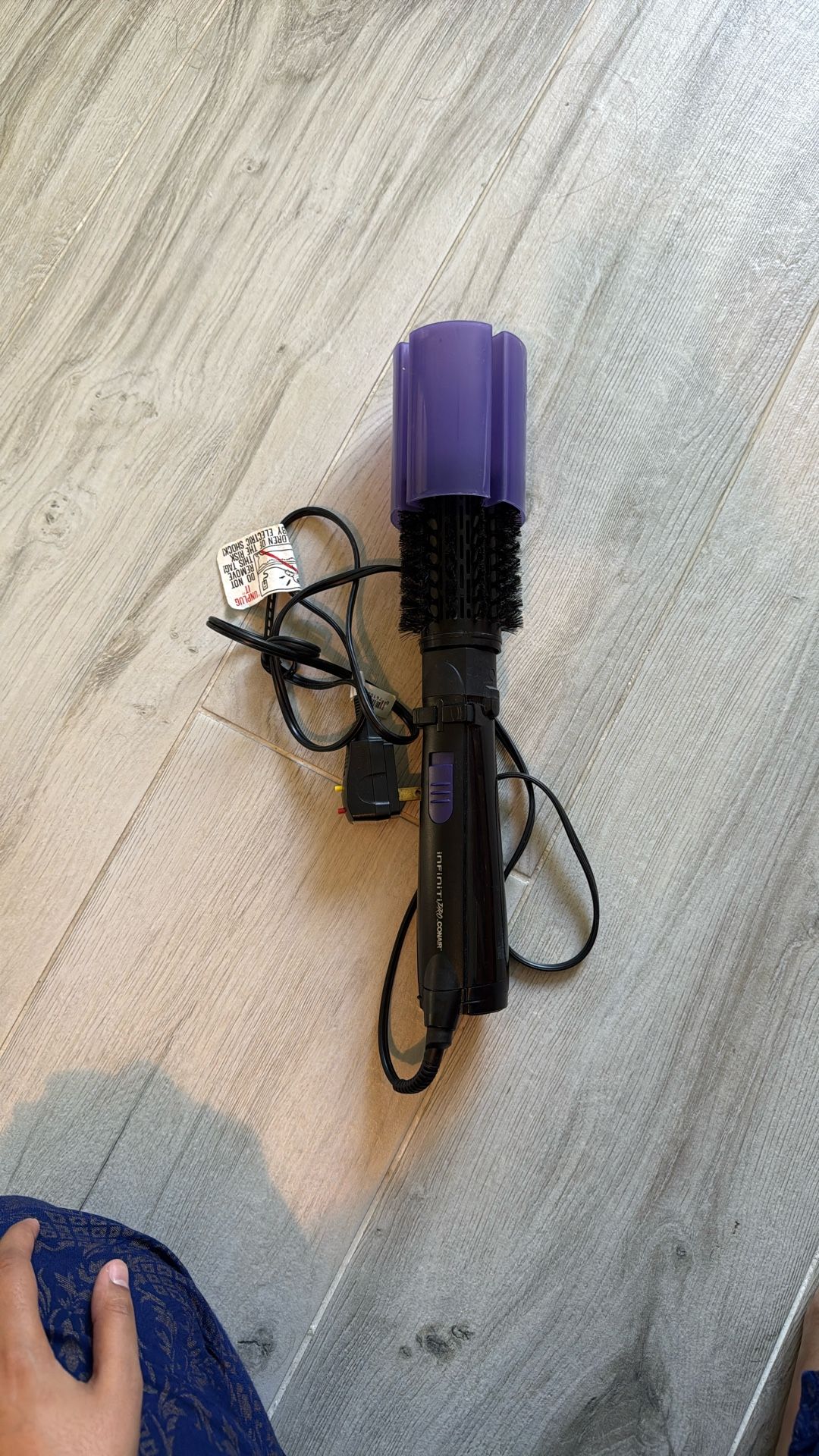 Conair Rolling Brush Hairdryer 