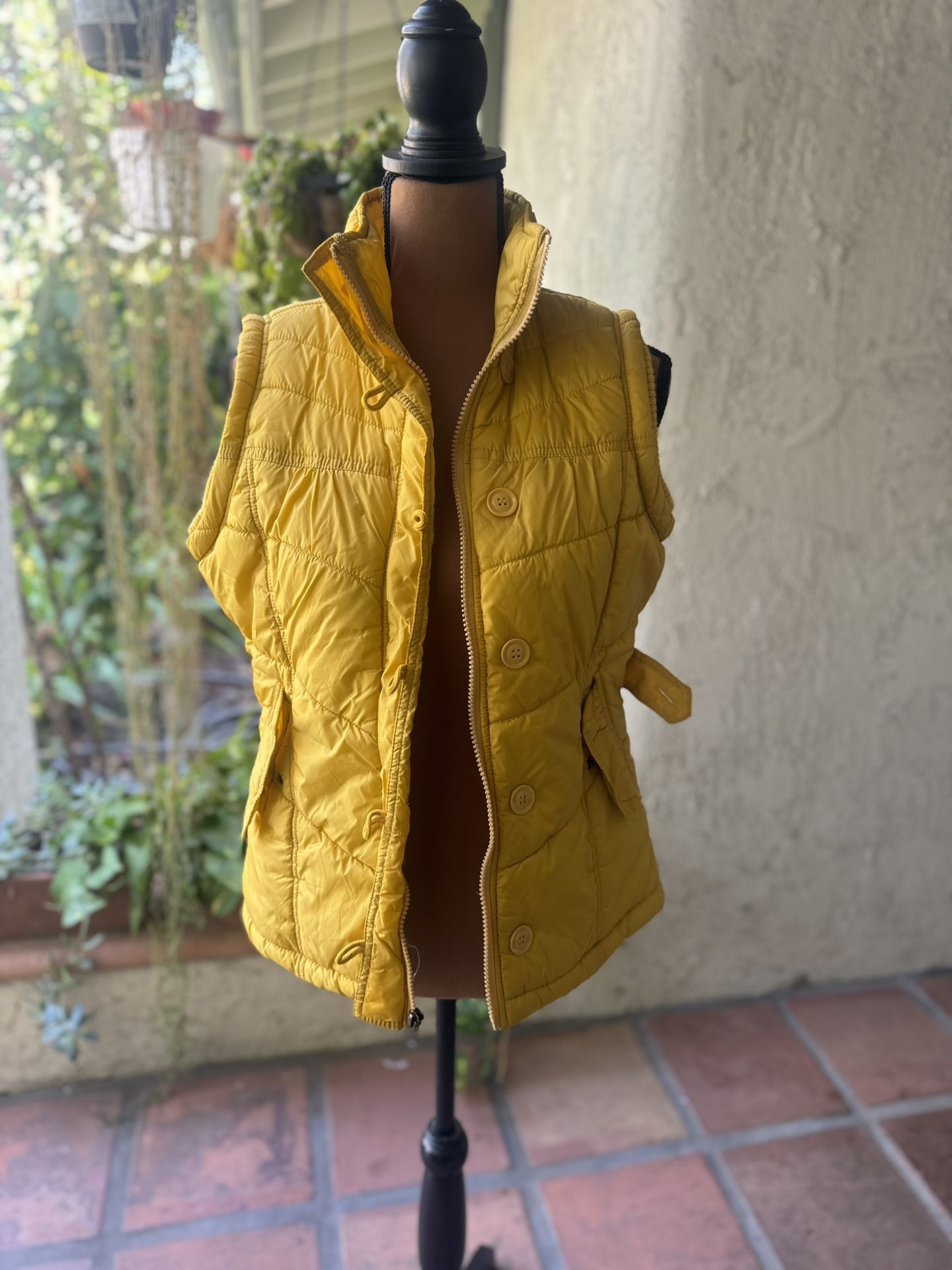 Paris Blues Quilted Yellow Zipper Puffer Vest