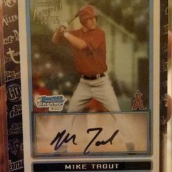 2009 Bowman Prospect Autohraph MIKE TROUT Card