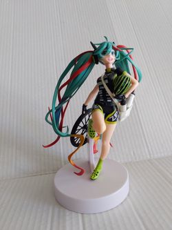 Hatsune Miku in Cycling Outfit Racing Miku Anime Figure Bandai Spirits