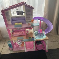 Barbie Dreamhouse Dollhouse 