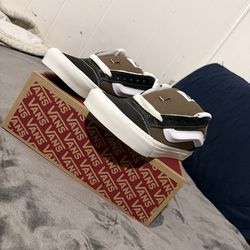 Vans Knu Skool Shoes