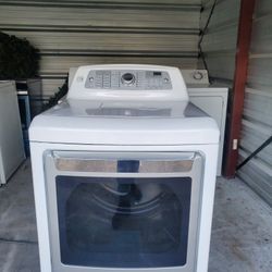 High Capacity Kenmore Elite Steam Dryer