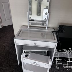 Kids Vanity 