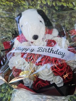 Snoopy happy birthday forever flower arrangement