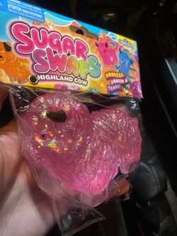 Sugar Swaps Highland Cow Squishy Sqeezy Stress Relief Toy