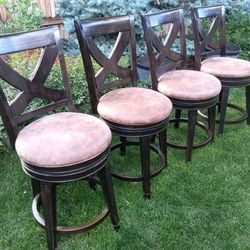 Set Of 4 Rotating Premium Bar Stools Chairs 19" diameter 44" tall