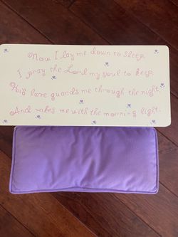 Like New Wooden Prayer Or Step Stool Bench
