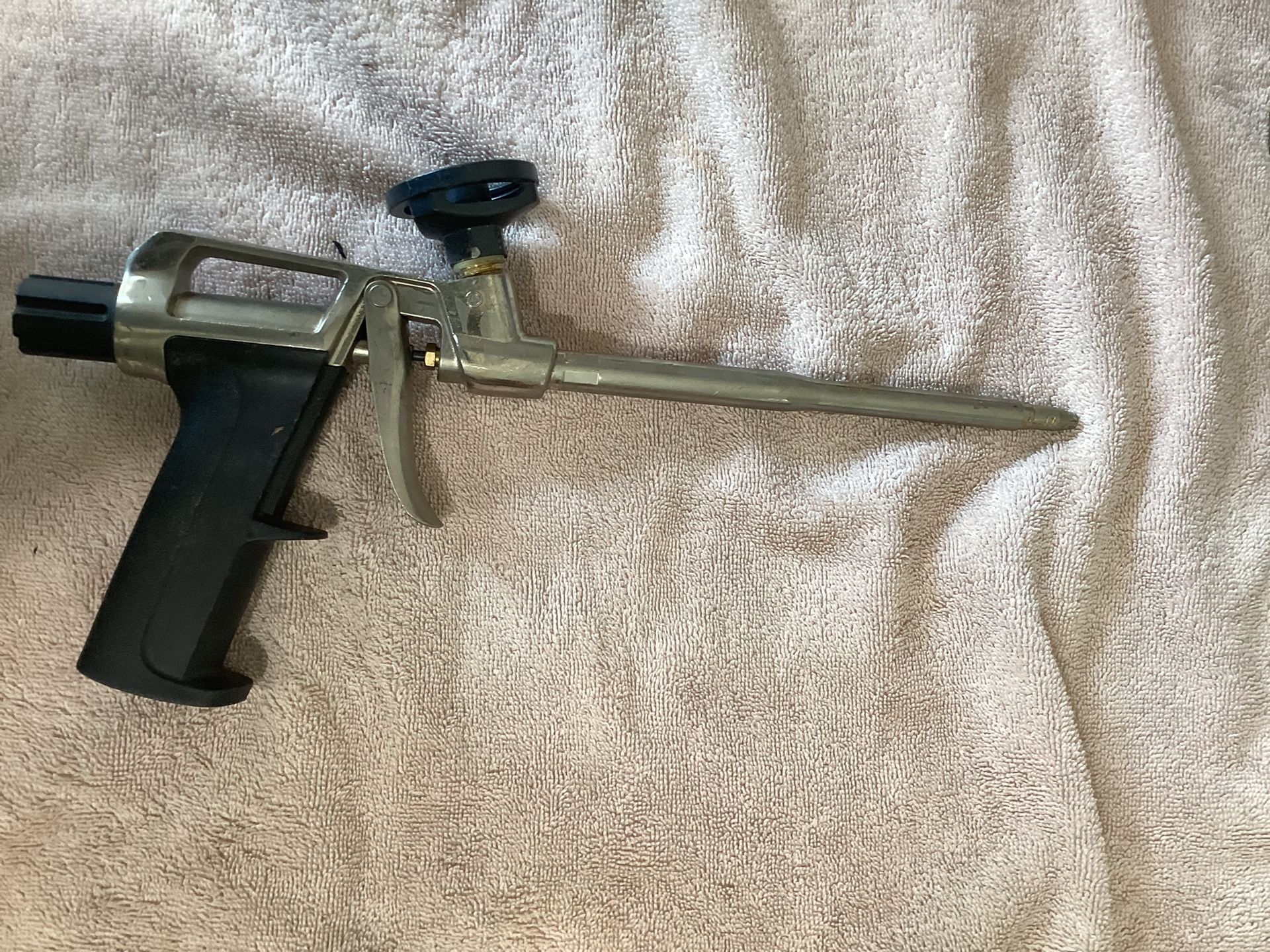 Spray foam gun-Great Stuff