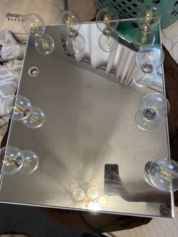 Vanity mirror LED bulbs
