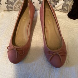 SHOES  Pink Suede Size 9 M  New Never Wore  Wedge 2 1/2 “