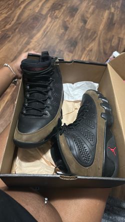 Jordan 9 olive green size 9.5