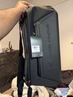 Under Armour No Weigh Duffel And Backpack 