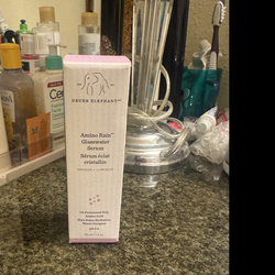 Dunk elephant: glassware serum