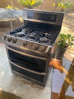 Double gas stove